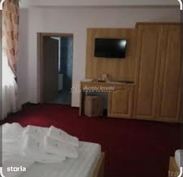 Spațiu comercial, de 1,000 mp, în Central
