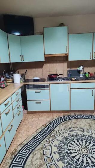 Casă cu Teren 500 Mp în Bariera Vâlcii