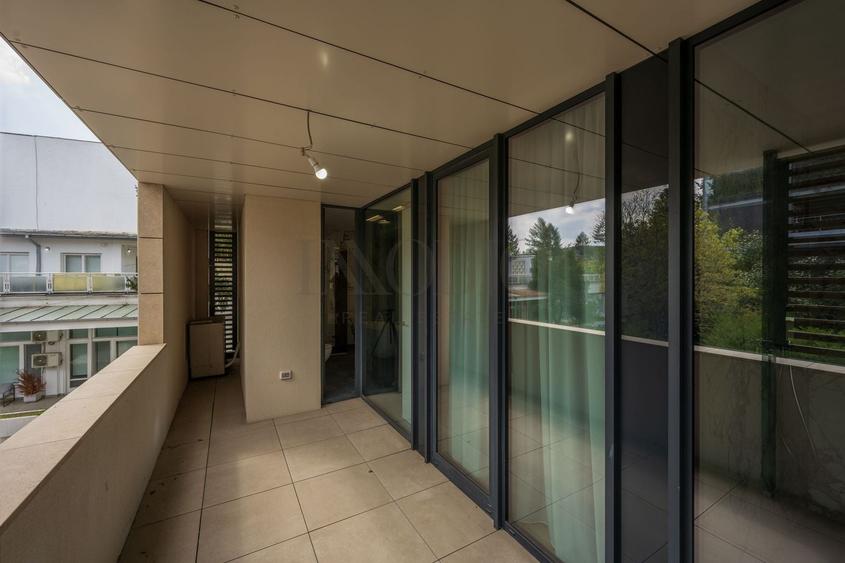 Apartament cu 4 camere, mobilat în Aviatorilor