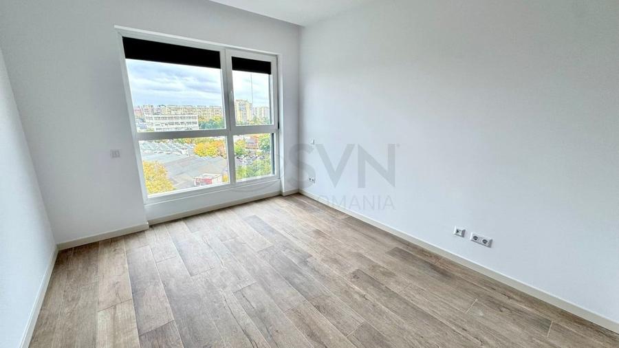 Apartament cu 4 camere decomandat în Basarabia