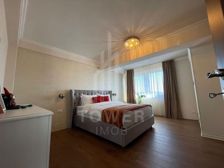 Penthouse cu 4 camere decomandat, mobilat în Nord-Vest