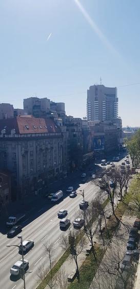Apartament cu 2 camere semidecomandat, mobilat în Ultracentral