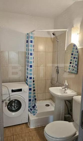 Apartament cu 2 camere decomandat, mobilat în Podu Roș