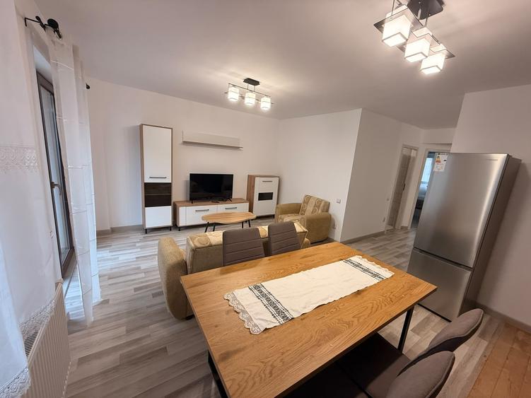 Apartament 3 camere la prima inchiriere zona Urusagului - 2