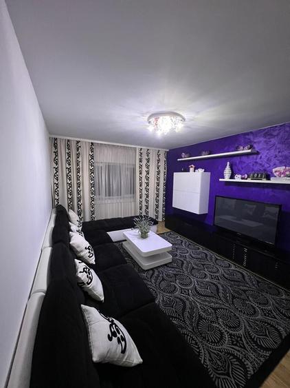 Apartament cu 3 camere decomandat în Obcini
