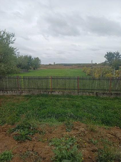 Teren de 1330 mp, în Cionchești