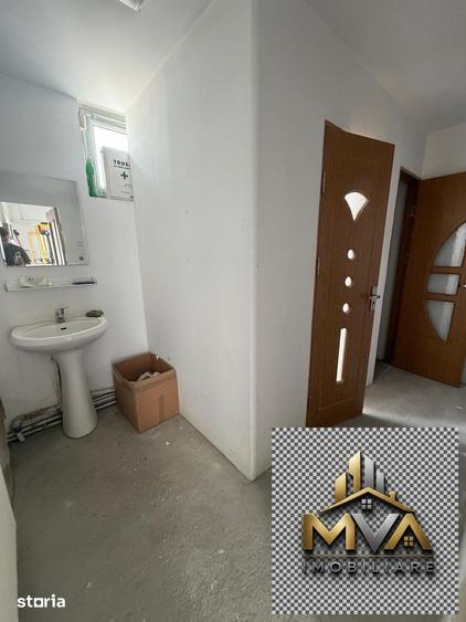 Spațiu comercial, de 460 mp, în Chiajna
