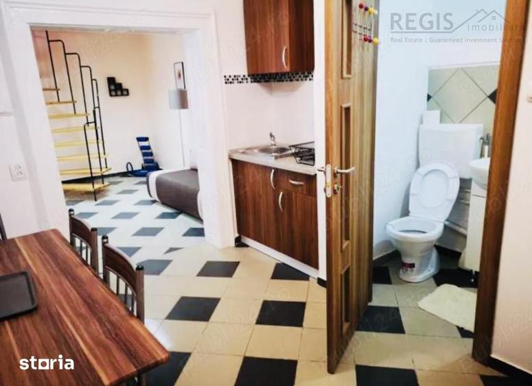 Casă cu 4 camere cu Teren 40 Mp în Schei