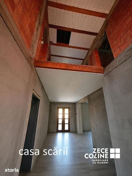 Casă cu 8 camere cu Teren 700 Mp în Central