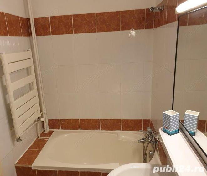 Garsonieră decomandată în UMT