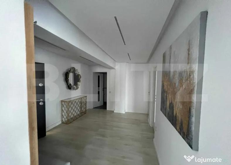 Apartament cu 3 camere în Central
