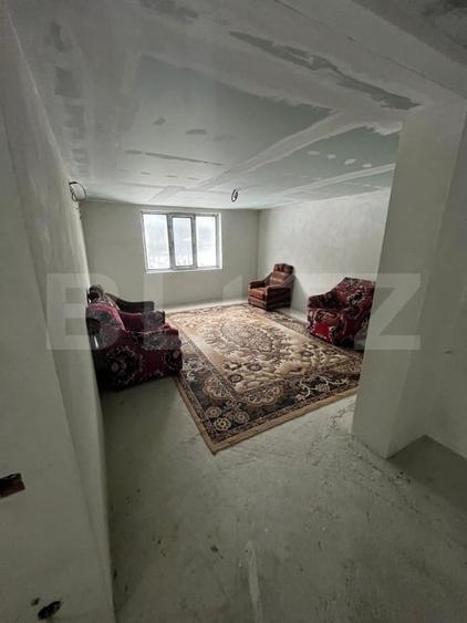 Duplex cu 7 camere cu Teren 810 Mp în Bărbulețu