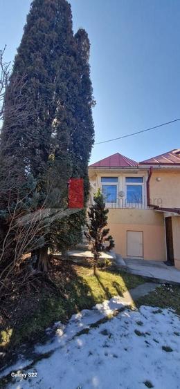 Casă individuală cu 3 camere cu Canalizare în Central