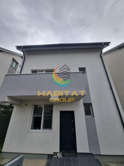 Casă individuală cu 5 camere cu Canalizare în Est