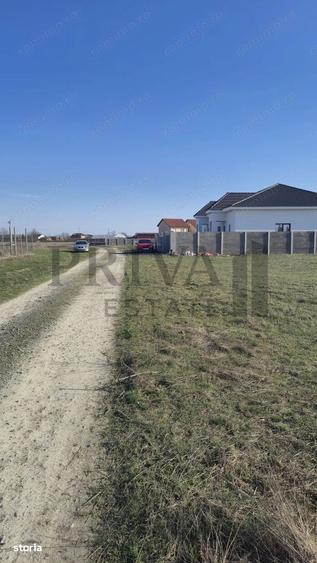 Teren intravilan, 501 mp, front 17.5 ml, Giroc - 1