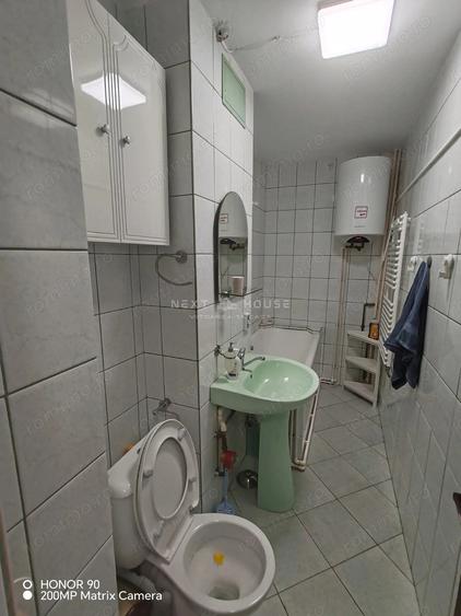 Garsonieră decomandată, mobilată în 13 Septembrie