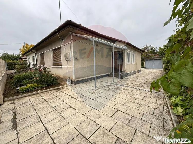 Casă cu 5 camere cu Teren 446 Mp în Ultracentral