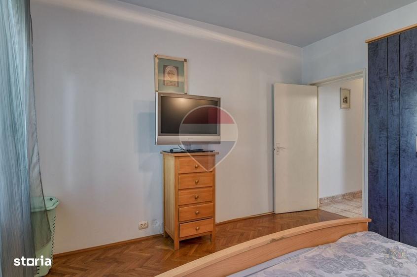 Apartament cu 3 camere în Vatra Luminoasă
