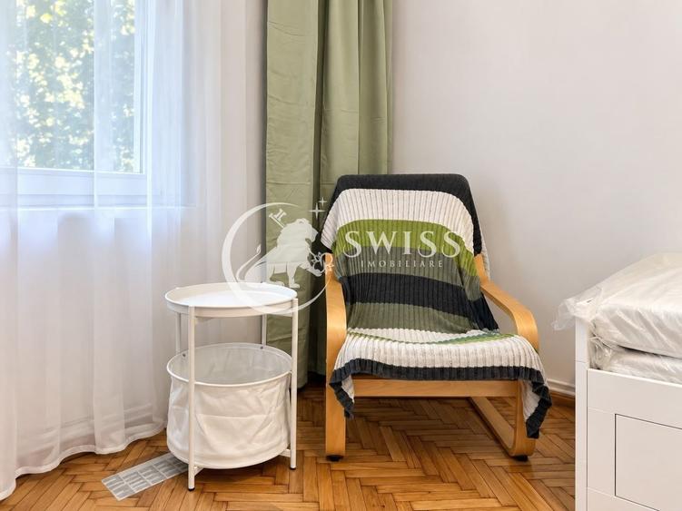 Apartament cu 3 camere decomandat, mobilat în Zorilor
