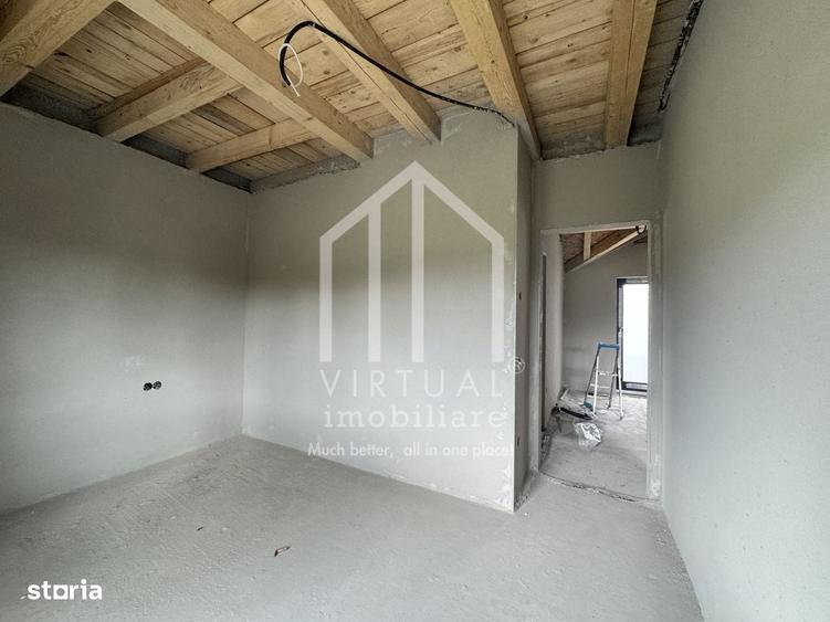 Casă cu 4 camere cu Teren 334 Mp în Șura Mare