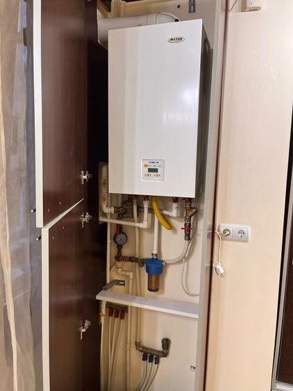 Apartament cu 2 camere semidecomandat, mobilat în Calea Victoriei
