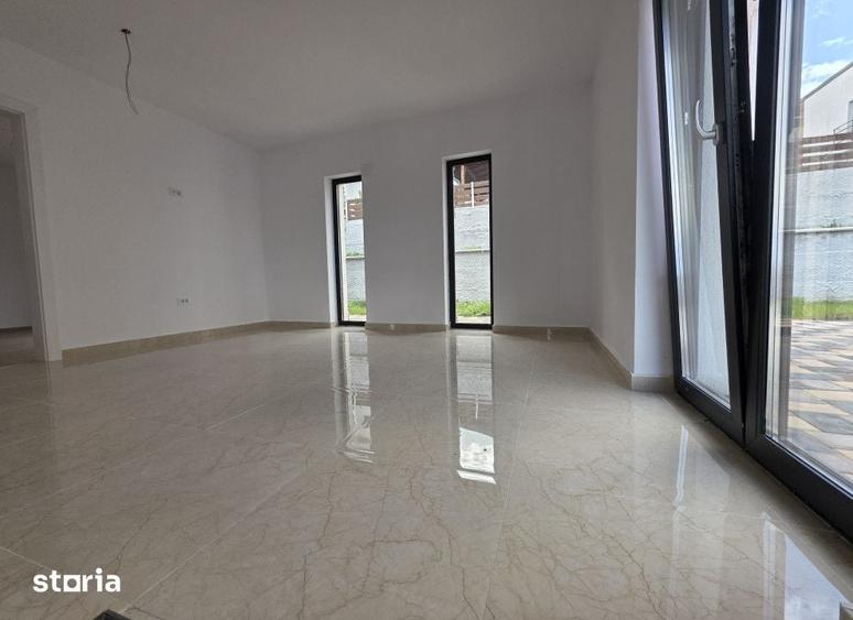 Casă cu 3 camere cu Teren 400 Mp în Cug