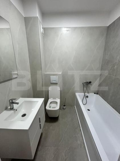 Apartament cu 3 camere decomandat, mobilat în Centura
