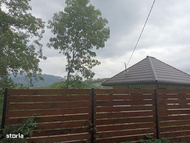 Spațiu comercial, în Rădăcinești