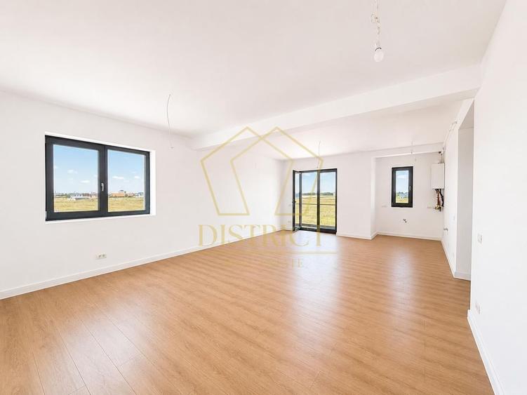 Apartament cu 4 camere decomandat în Torontalului
