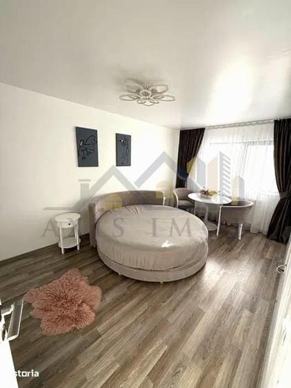 Apartament cu 2 camere decomandat în Lacu