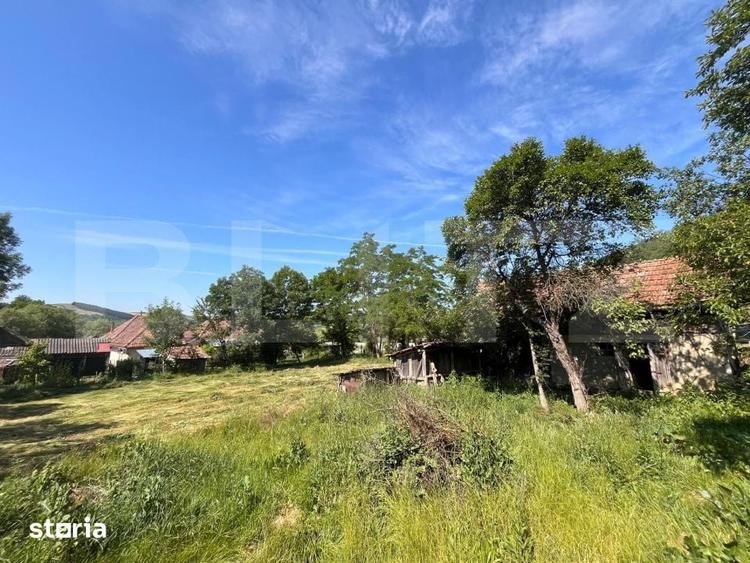 Casă cu 3 camere cu Teren 1700 Mp în Aiton