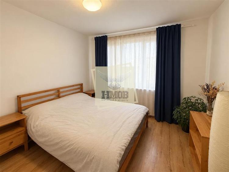 Apartament cu 3 camere decomandat, mobilat în Central
