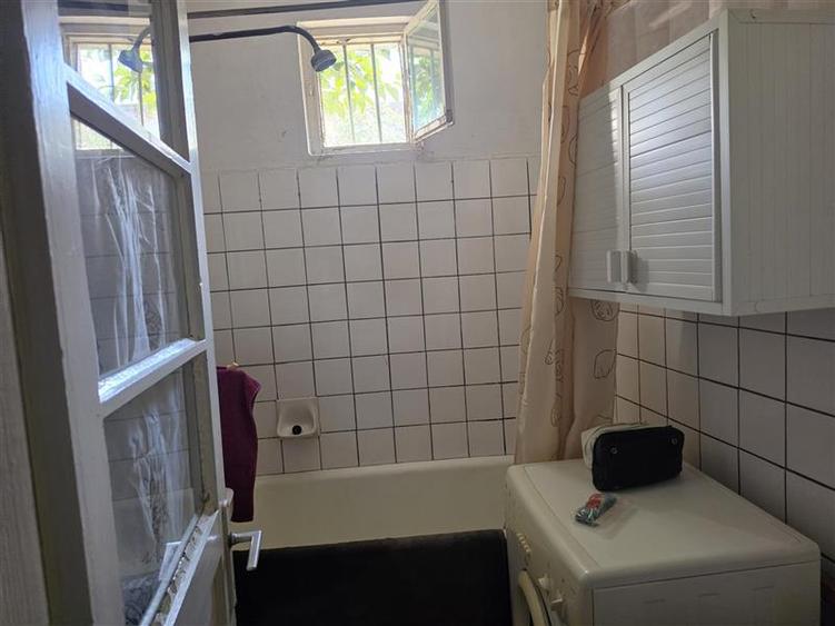 Casă individuală cu 2 camere cu Canalizare în 3 Insule