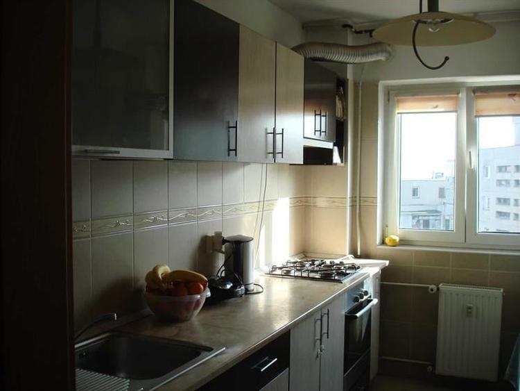 Apartament cu 2 camere decomandat în Dristor