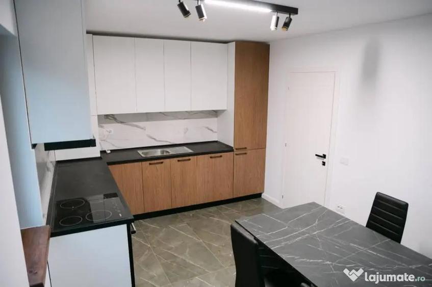 Casă cu 4 camere cu Teren 300 Mp în Horpaz