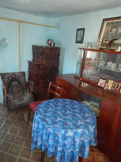 Casă cu 3 camere în Central