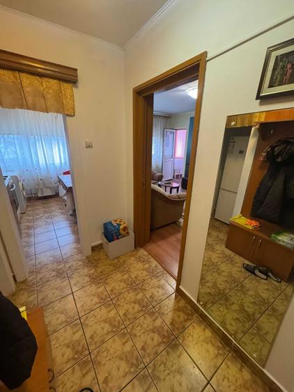 Apartament cu 2 camere decomandat în Păcii