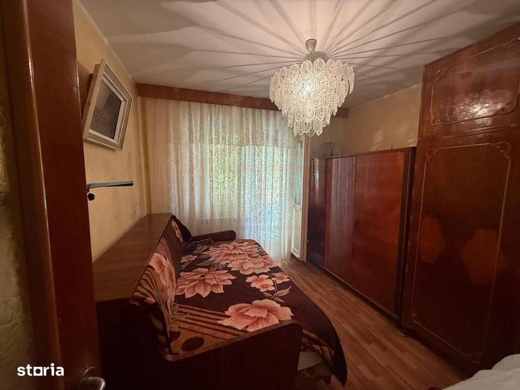 Apartament cu 3 camere în Micro 14