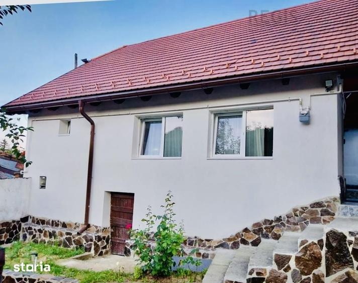 Casă cu 2 camere cu Teren 100 Mp în Schei