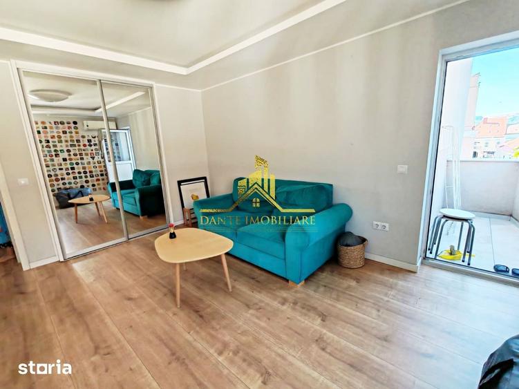 Apartament cu 2 camere decomandat în Central
