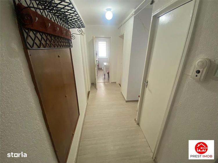 Apartament cu 3 camere de inchiriat in Dambu - 3