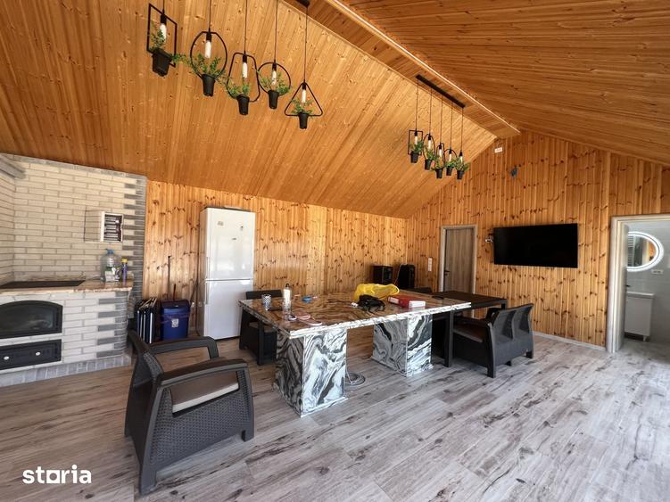 Casă cu 7 camere cu Teren 1900 Mp în Cornetu