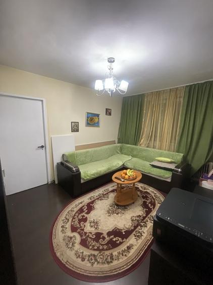 Apartament cu 3 camere în Giurgiului