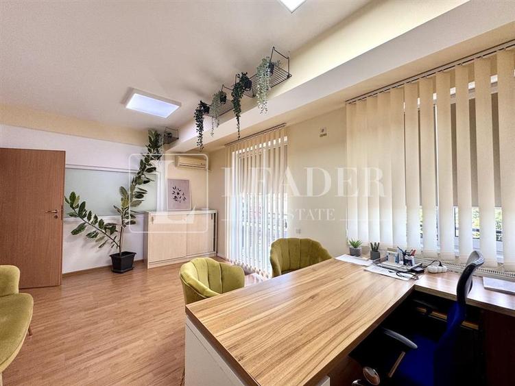 Apartament cu 4 camere decomandat în Titulescu