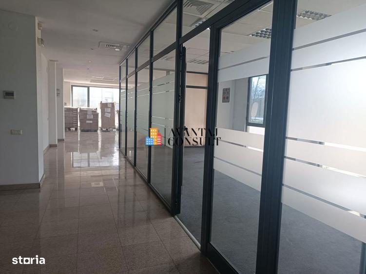 Spațiu comercial, de 2,500 mp, în Militari
