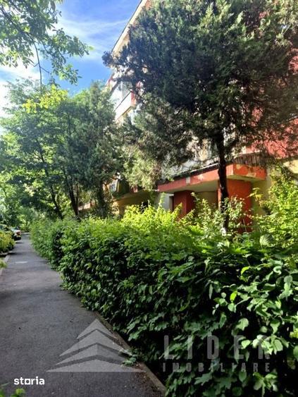 Apartament cu 3 camere în Zorilor