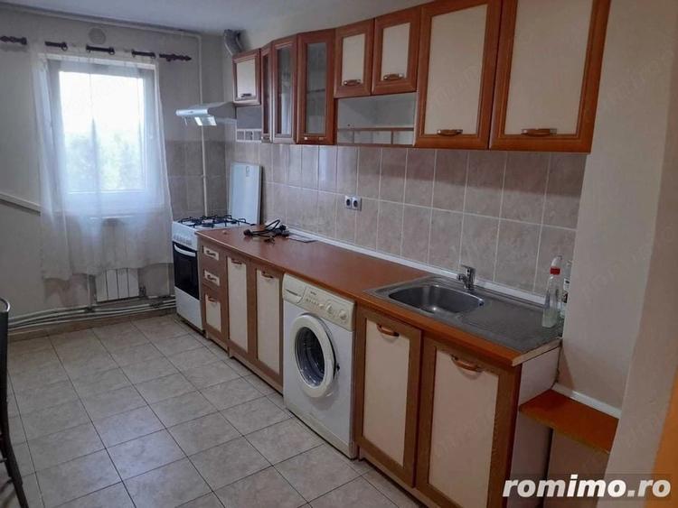 Garsonieră decomandată în Brâncoveanu
