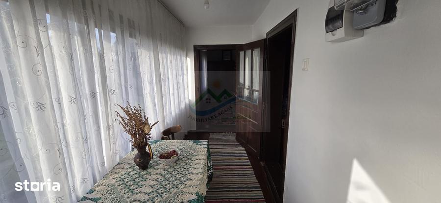 Casa de vanzare / Berchi?e?ti - 2