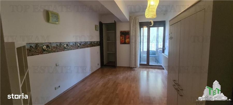 Apartament cu 3 camere în Domenii