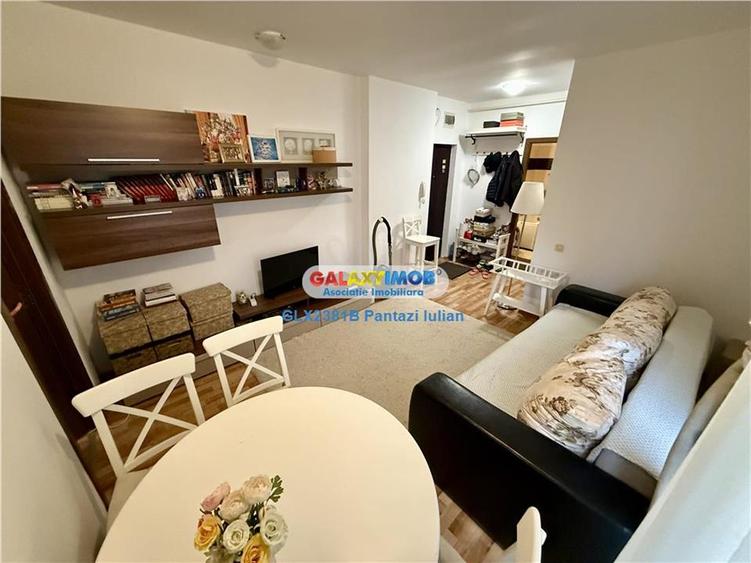 Apartament cu 2 camere semidecomandat, mobilat în Titan